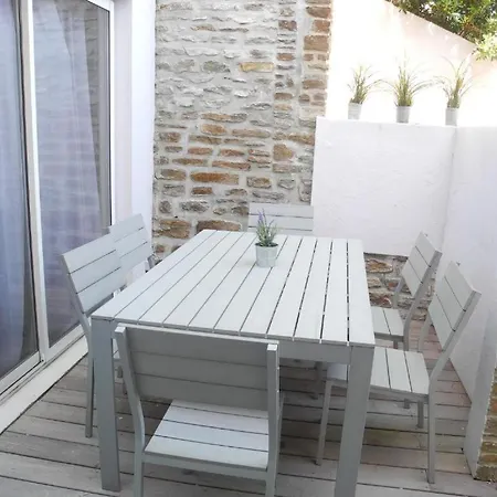 Residence Le Mas 르 라방두