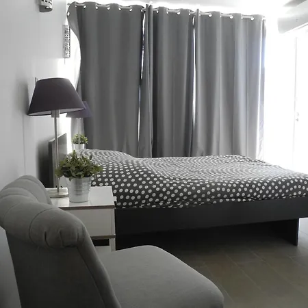 Residence Le Mas דירה