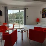 Residence Le Mas Apartman Le Lavandou